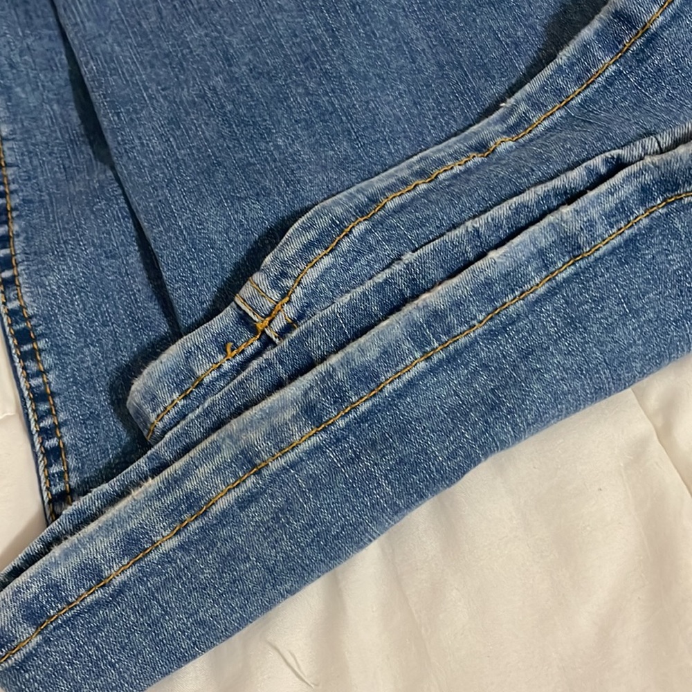 Zara Flare Bottom Jeans - Picture 7 of 7